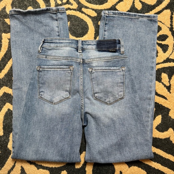 Stylish Light Blue Women's Straight Leg Jeans - Picture 3 of 7